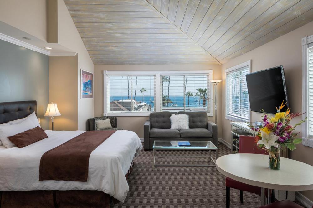 King Suite with Ocean View interior